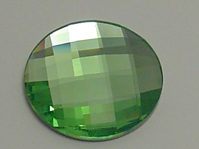 1 pc. CHESSBOARD 20mm PERIDOT ROUND FLATBACK  European Rhinestones